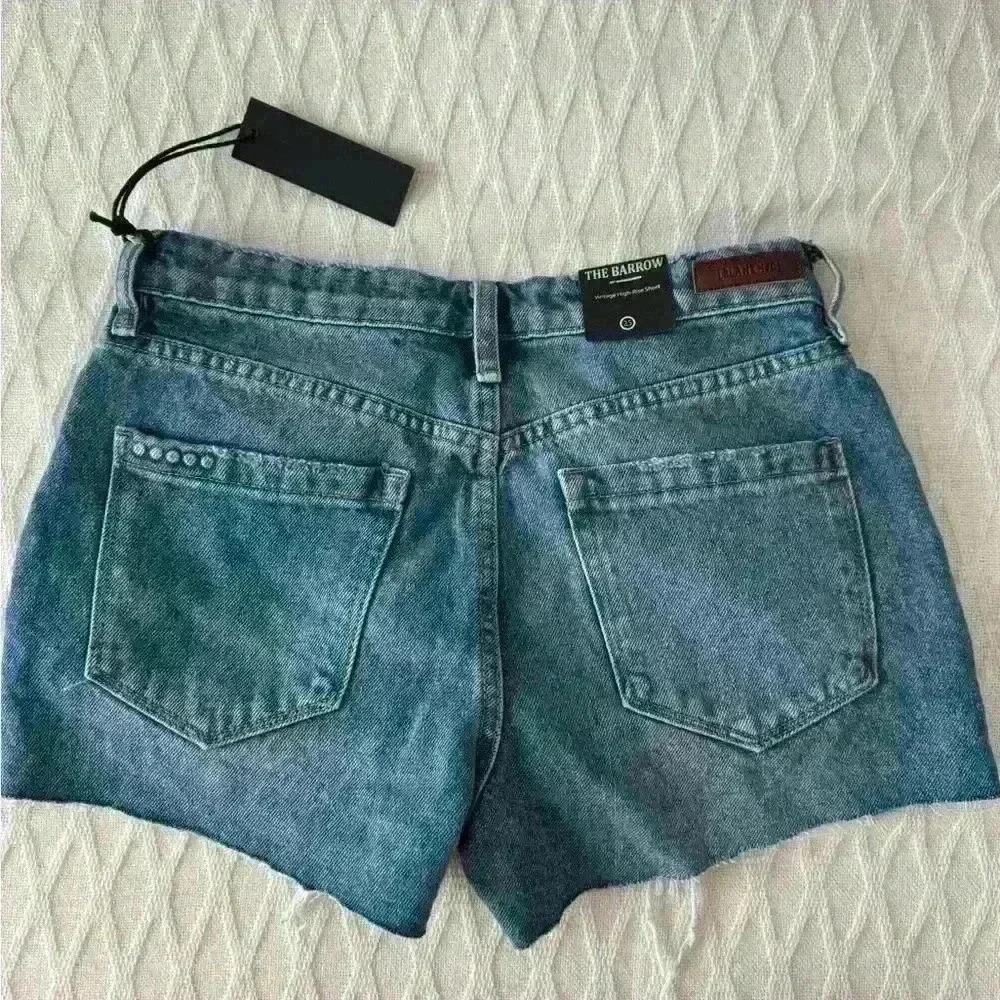 Blank NYC Vintage High Rise Short - Picture 2 of 3